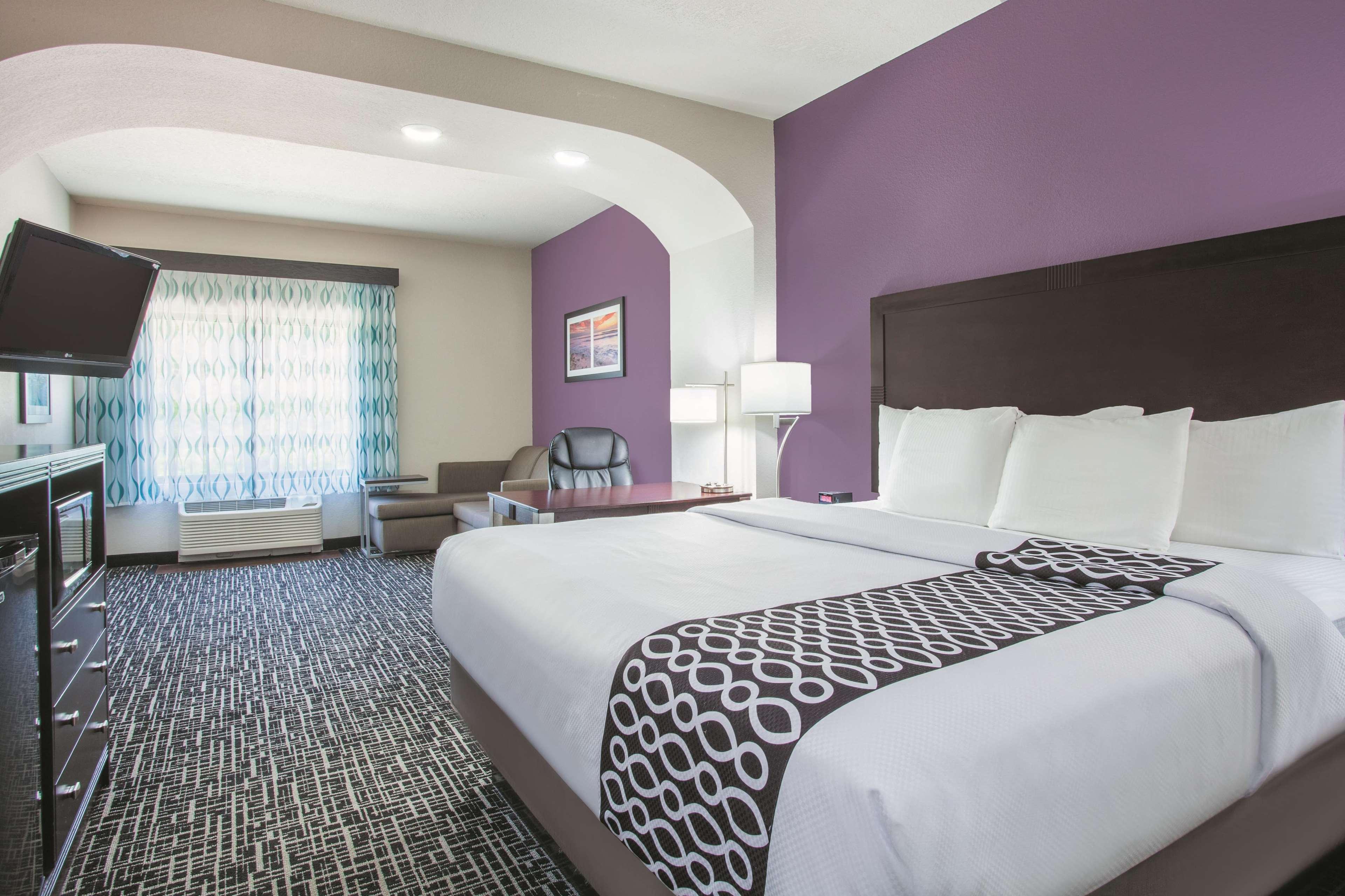 La Quinta By Wyndham Fort Walton Beach Exterior photo