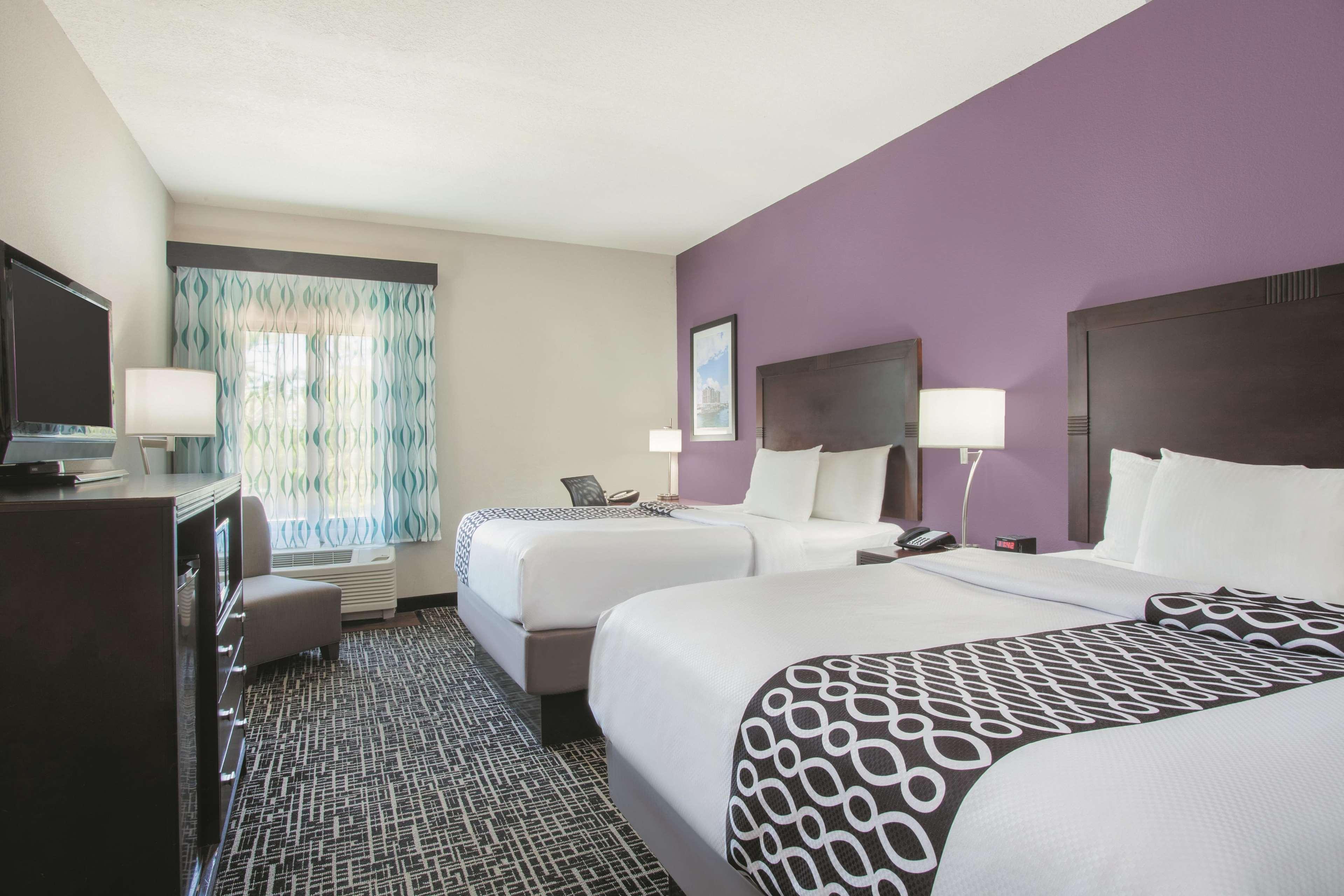 La Quinta By Wyndham Fort Walton Beach Exterior photo