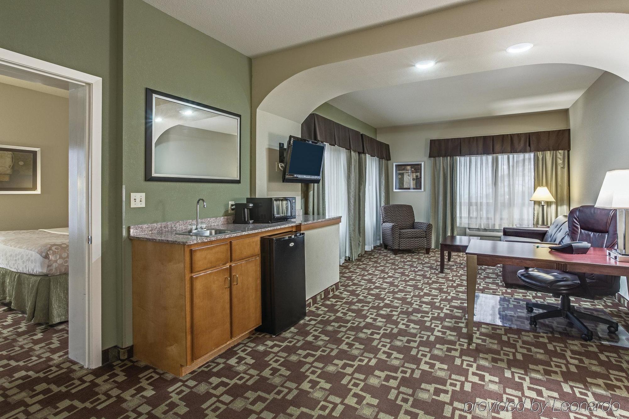La Quinta By Wyndham Fort Walton Beach Exterior photo