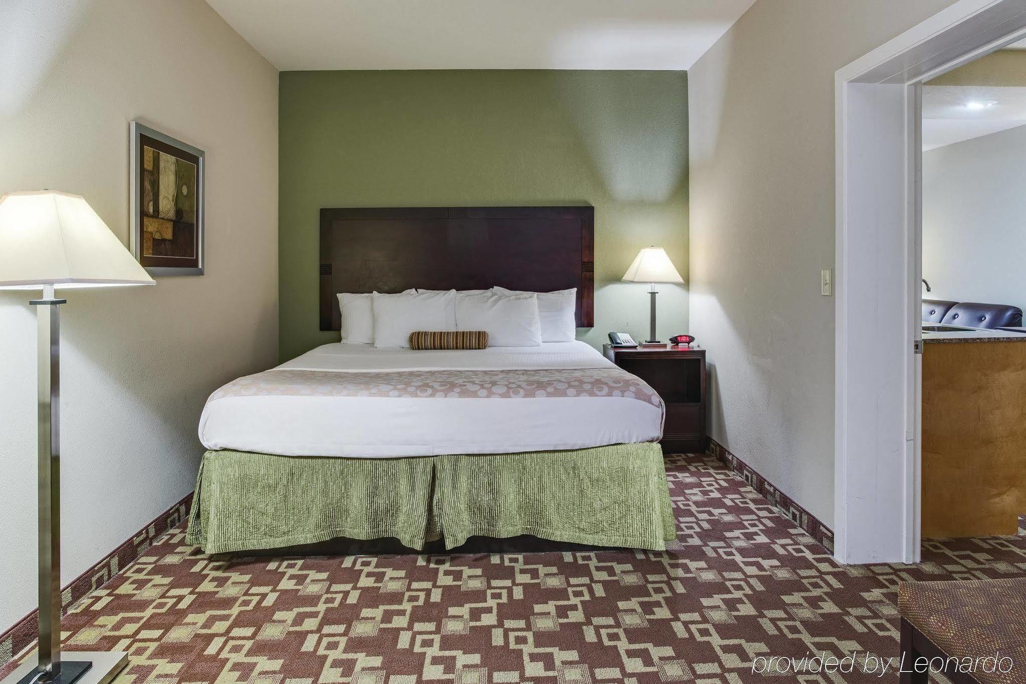 La Quinta By Wyndham Fort Walton Beach Exterior photo