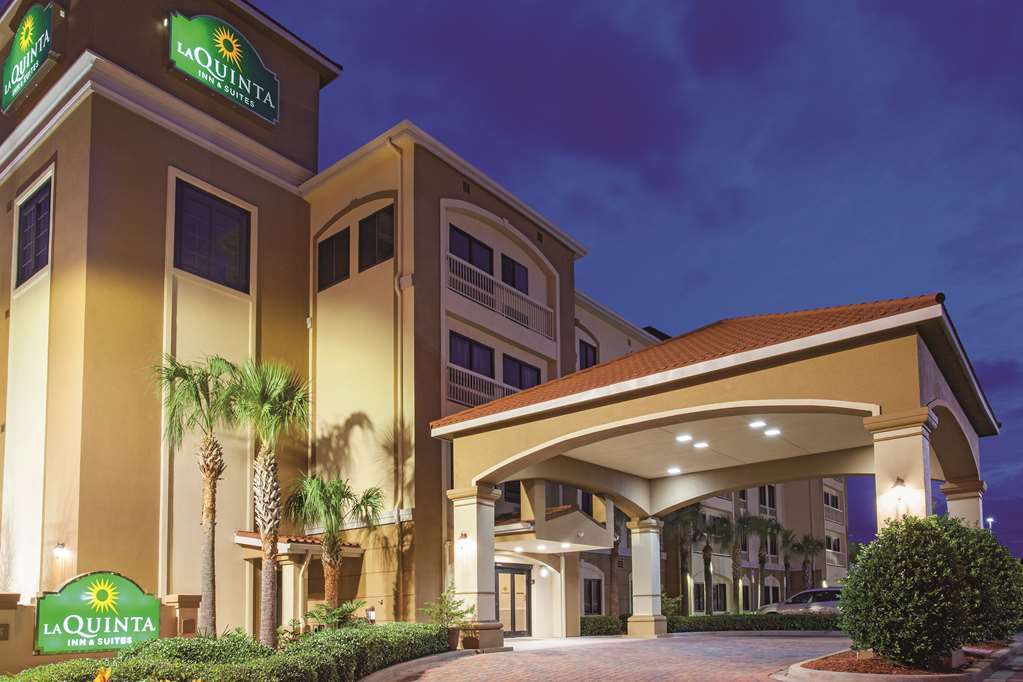 La Quinta By Wyndham Fort Walton Beach Exterior photo