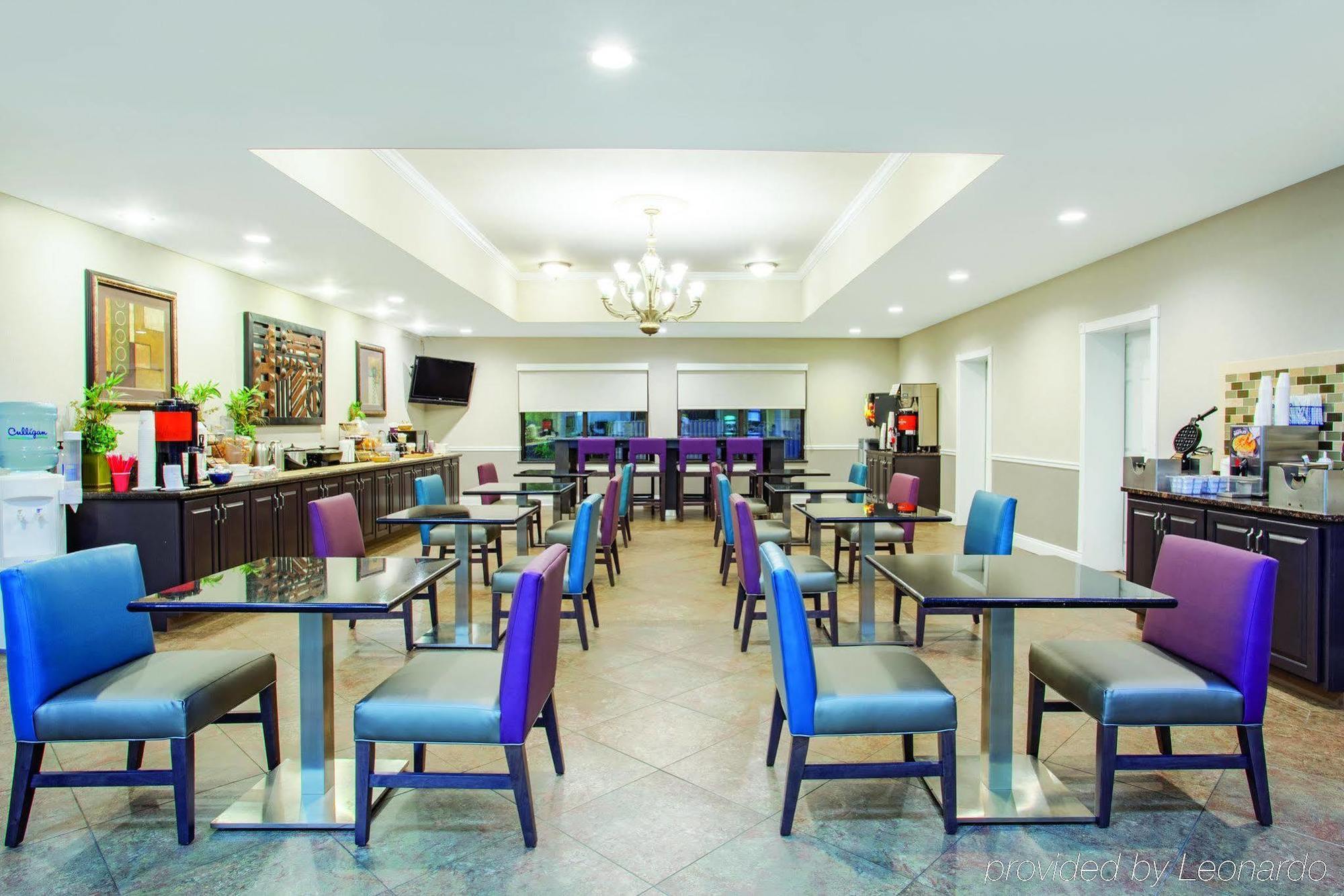 La Quinta By Wyndham Fort Walton Beach Exterior photo